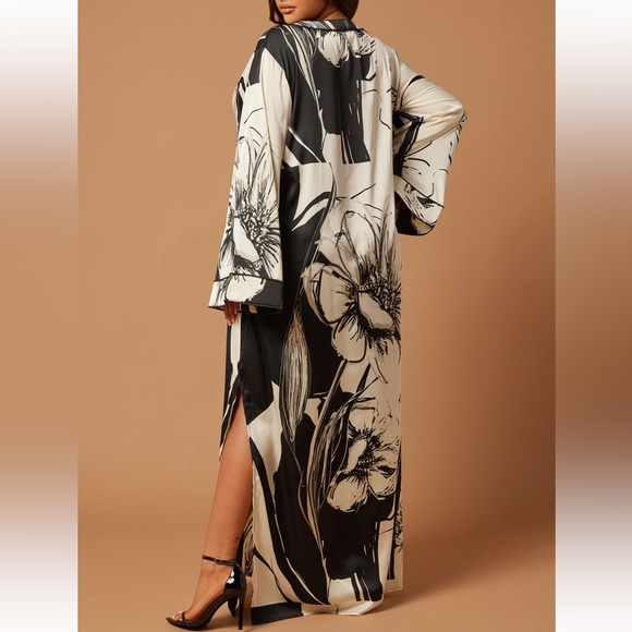 Dresses & Skirts - Floral Kaftan maxi dress  sz 1X
